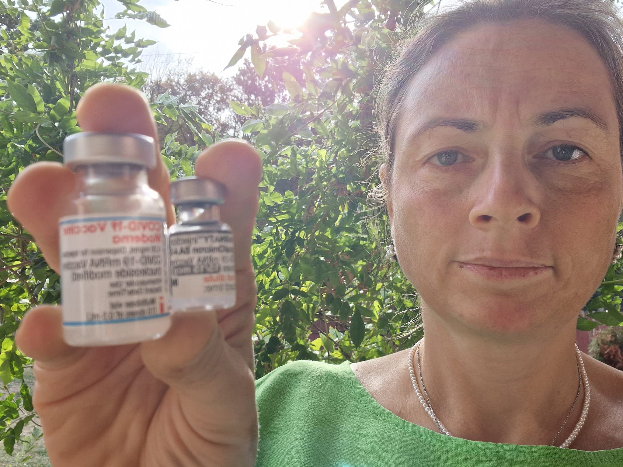 💉Dr. Geanina Hagima: Ce conțin vaccinurile Moderna și Comirnaty? Apel către medicii de familie și de laborator.